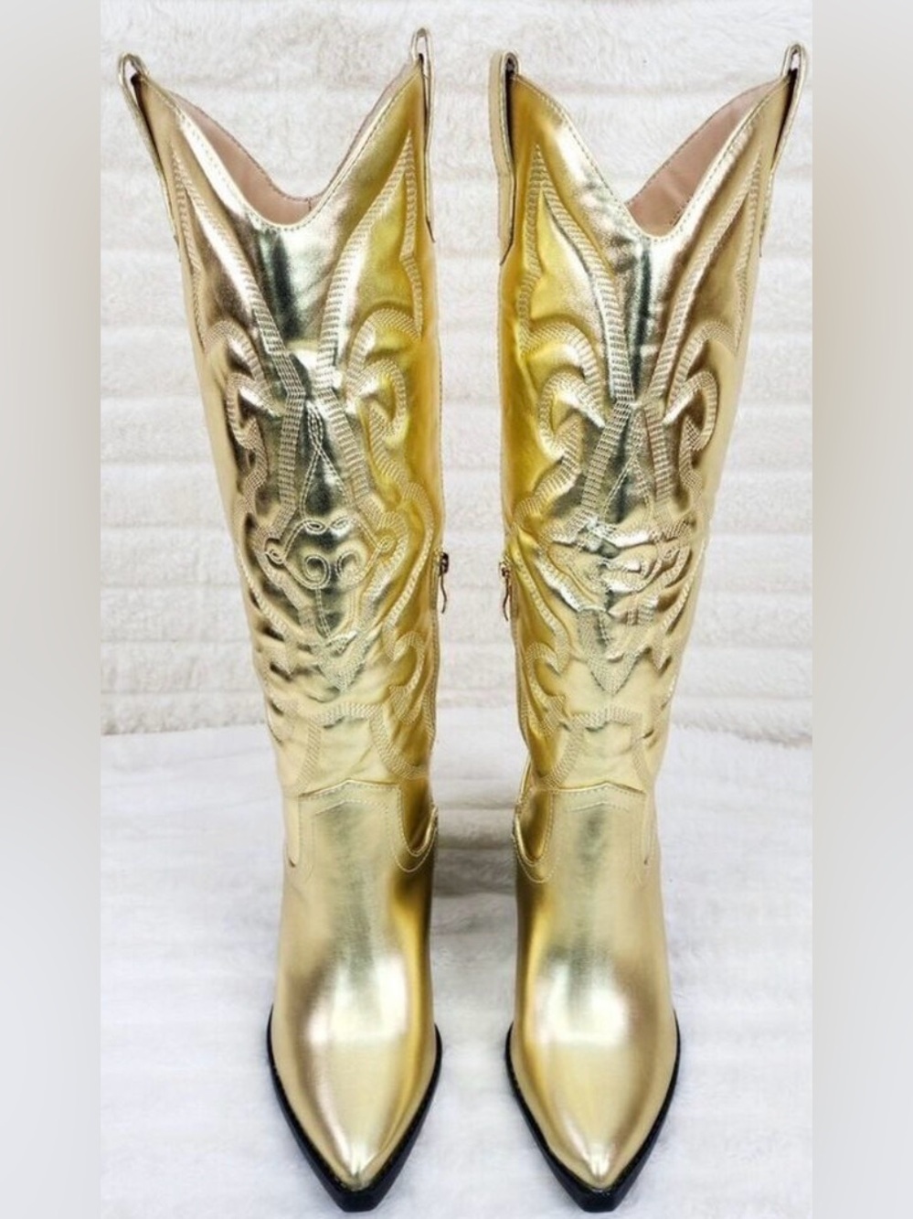 Berness Metallic Gold Women's Western Boots - Elegant Statement Boot size 9